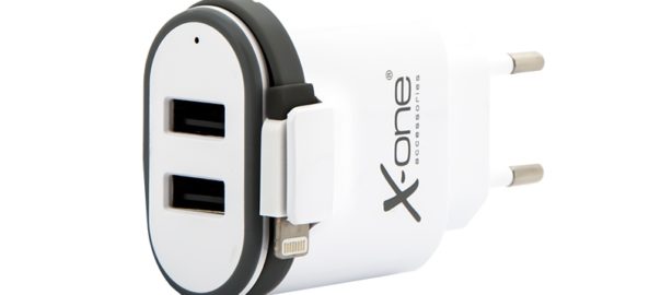 X-One cargador pared 2x USB 2.1 + 1x Lightning Bco